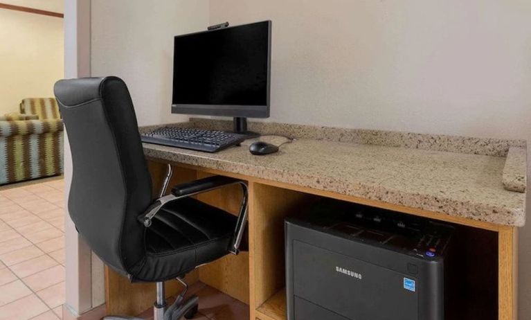 Business center at Norwood Inn Statefare Grounds.