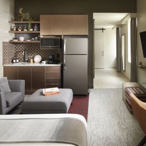 THesis Hotel Miami Coral Gables, Curio Collection By Hilton