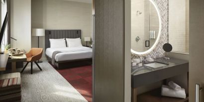 THesis Hotel Miami Coral Gables, Curio Collection By Hilton