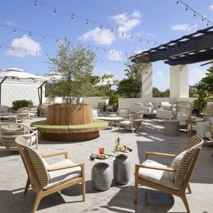 THesis Hotel Miami Coral Gables, Curio Collection By Hilton