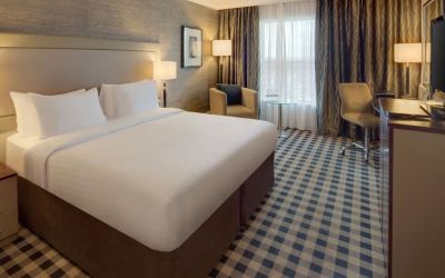 Bright and spacious day use room with lounge area at DoubleTree By Hilton Newcastle International Airport.