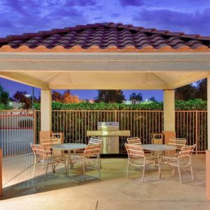 Sonesta Simply Suites Baltimore BWI Airport’s gazebo includes a barbecue, plus tables and chairs for relaxing and co-working.