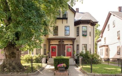 Beautiful property exterior at The Farrington Inn.
