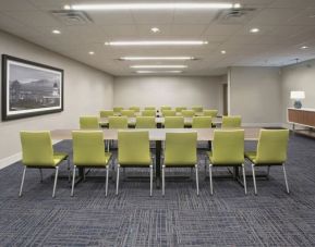 Professional meeting room at Holiday Inn Express & Suites Yorkville.