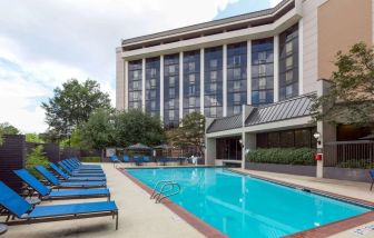 Outdoor pool at Sonesta Atlanta Northwest Galleria.