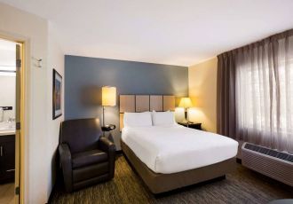 Hotel Sonesta Simply Suites St Louis Earth City image