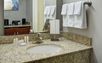 Guest bathroom at Sonesta Select Milwaukee Brookfield.