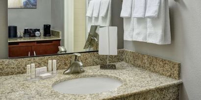 Guest bathroom at Sonesta Select Milwaukee Brookfield.
