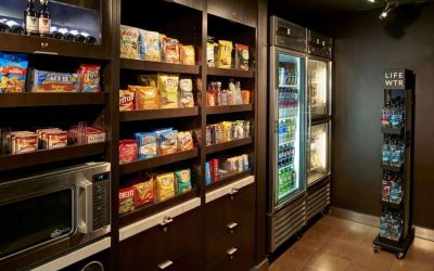 Convenience store and vending machine at Sonesta Select Milwaukee Brookfield.
