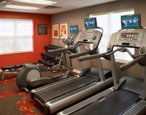 Sonesta ES Suites Chicago Waukegan Gurnee’s fitness center has a mix of free weights and exercise machines, including treadmills and an elliptical, for guests to use.