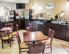 Dining and coworking space at Sleep Inn Tinley Park.