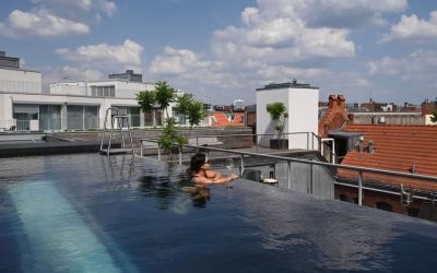 Relaxing rooftop pool at Wilmina Hotel.