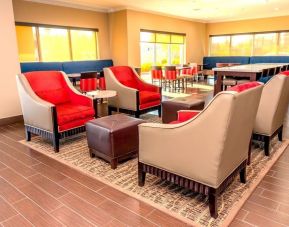 Lounge and coworking space at Hotel Pearland.