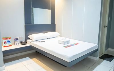 Astrotel Cubao, Quezon