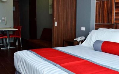 Hotel Block Suites