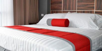 Hotel Block Suites