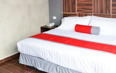 Hotel Block Suites