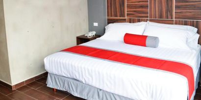 Hotel Block Suites