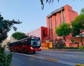 Hotel Lepanto, Mexico City