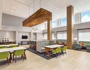 Lobby and lounge at Hampton Inn & Suites Miami Kendall. 