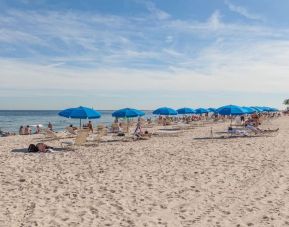 Beach access at Sonesta Fort Lauderdale Beach.