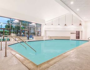 Indoor pool at Sonesta Irvine.