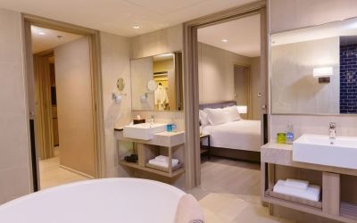 Guest bathroom at Modena By Fraser Buriram.