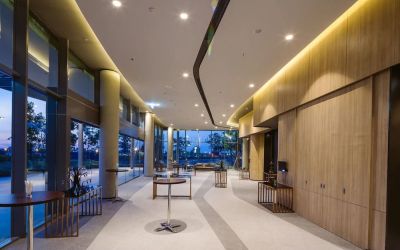 Spacious meeting room at Modena By Fraser Buriram.