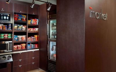 Snack bar at Sonesta Select Atlanta Cumberland Galleria.