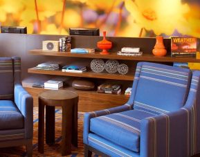 Lobby and lounge at Sonesta Select Detroit Auburn Hills.