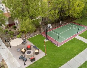 Tennis court at Sonesta ES Suites Reno.