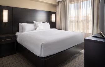 Day use room at Sonesta ES Suites Reno.