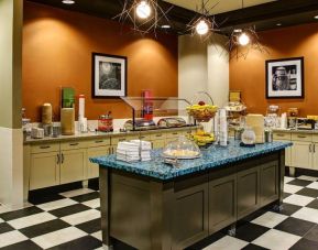 Dining room at Hampton Inn & Suites Austin @ The UniversityCapitol.