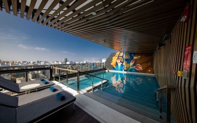 Stunning rooftop pool at Hilton Garden Inn Lima Miraflores.