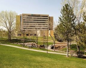 Hotel garden at Embassy Suites By Hilton Denver Tech Center.