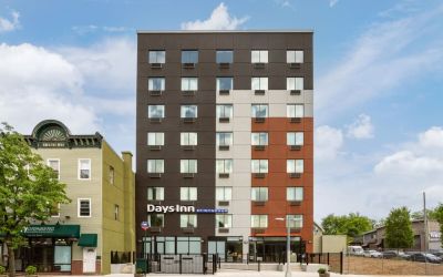Hotel exterior at Days Inn By Wyndham Staten Island.