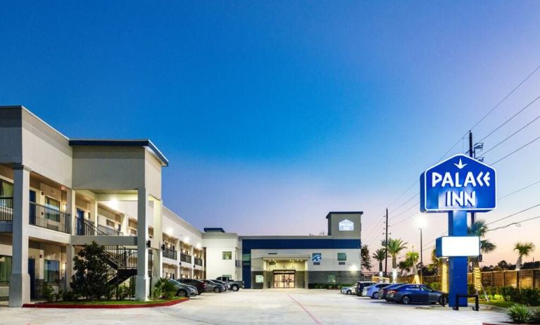 Parking available at Palace Inn Blue IAH East.