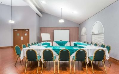 Conference room at La Hacienda San Jose Silicon Valley.