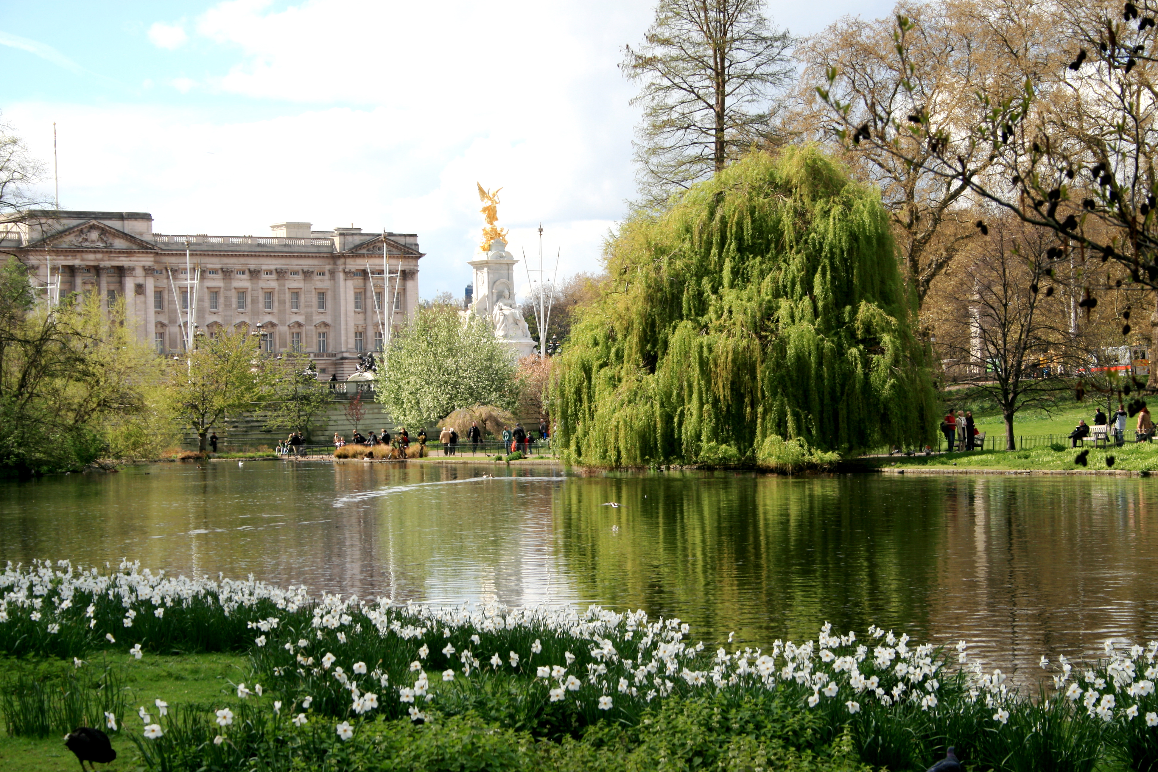 Cure Boredom with London’s Best Parks