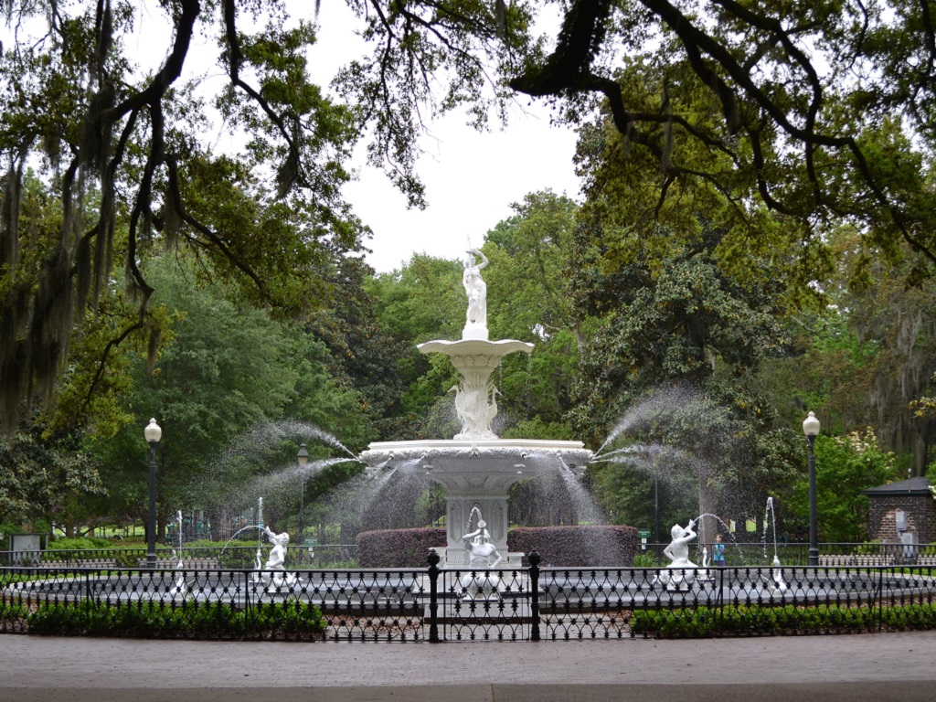 Orchids, Symphonies, and Sweet Tea: A Savannah Daycation