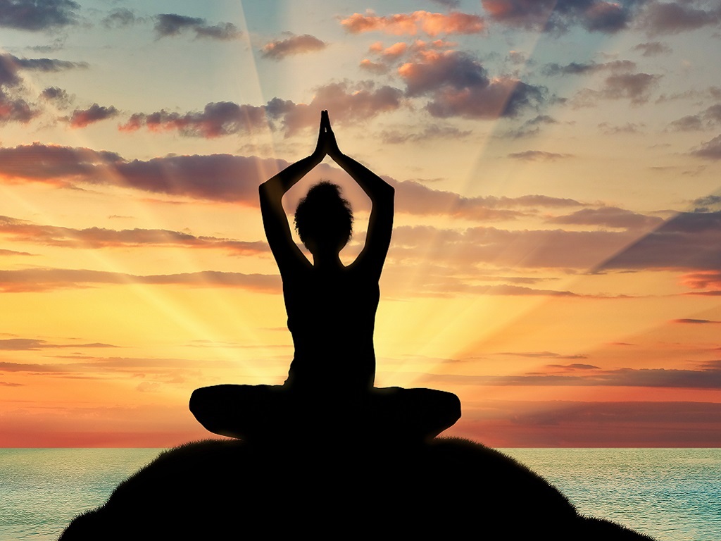 5 Best Wellness Tips to Make Your Business Trip Relaxing - fivewellnesstipsfeaturesized