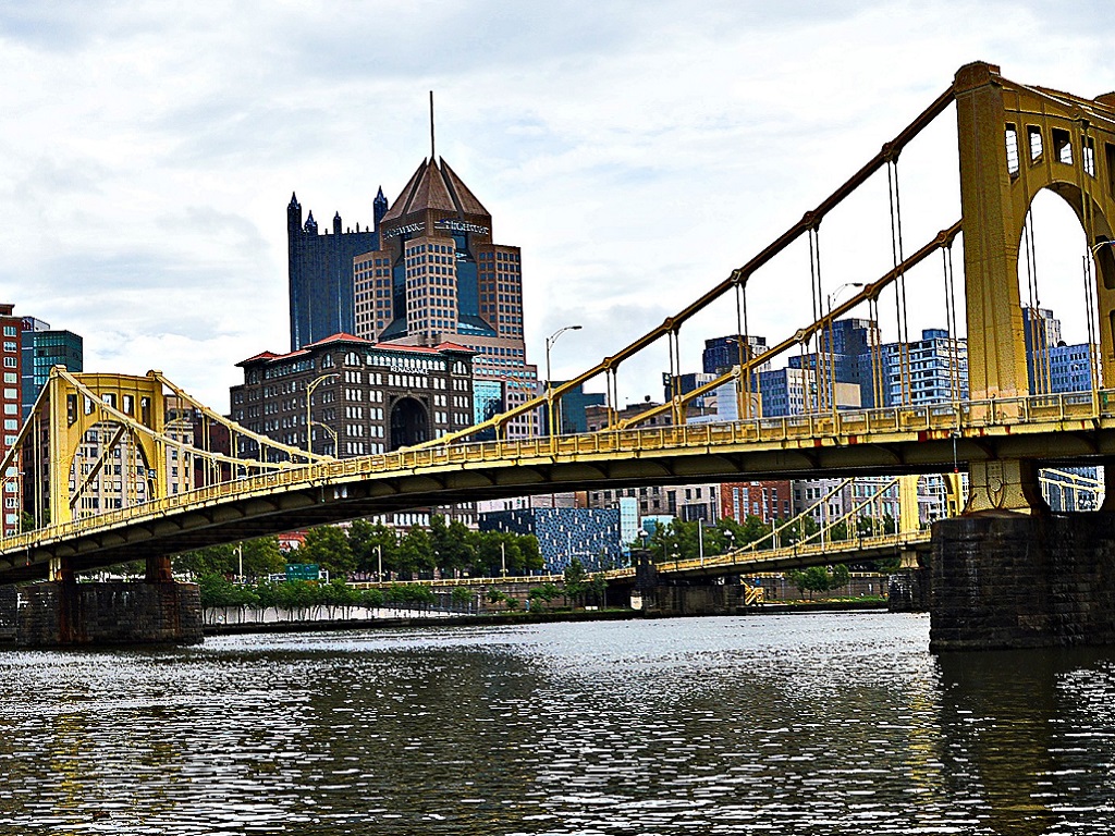 Explore the City of Bridges: It’s a Pittsburgh Day Stay