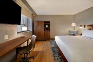 The newest day use hotels on HotelsByDay, October 2020 - standardking 4 659x440 auto